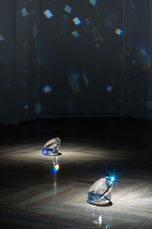 JAMES LEE BYARS, The Diamond Floor, London, 2015, Installation Image 9